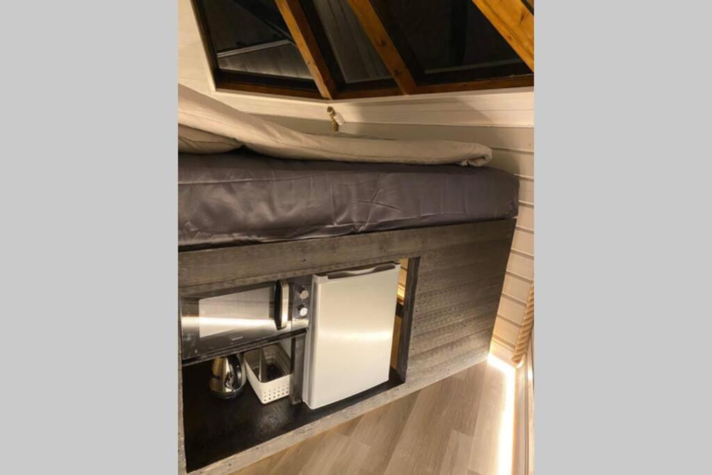 Northernlight cabin with reindeers Kiruna Exterior foto
