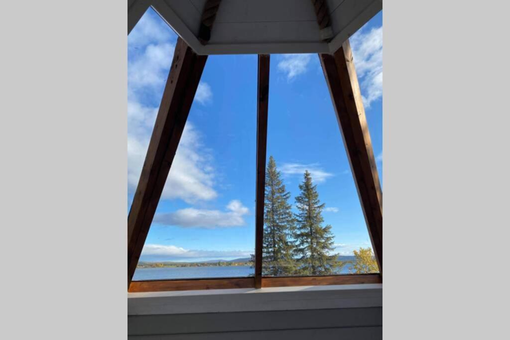 Northernlight cabin with reindeers Kiruna Exterior foto